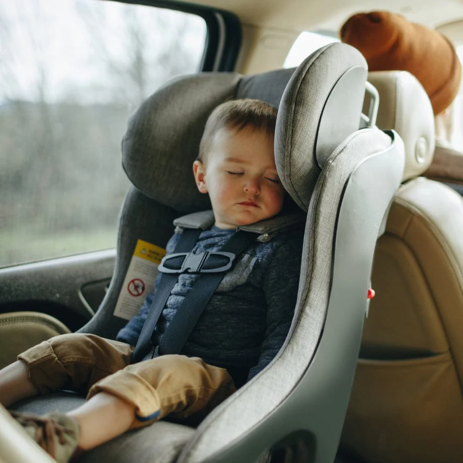Fllo Convertible Car Seat by Clek - Image 32