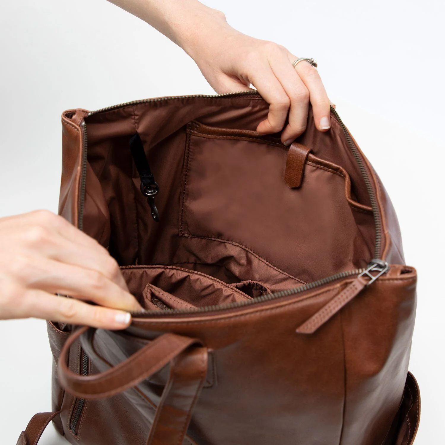 Minimal Diaper Bag - Amber by Freshly Picked - Image 7