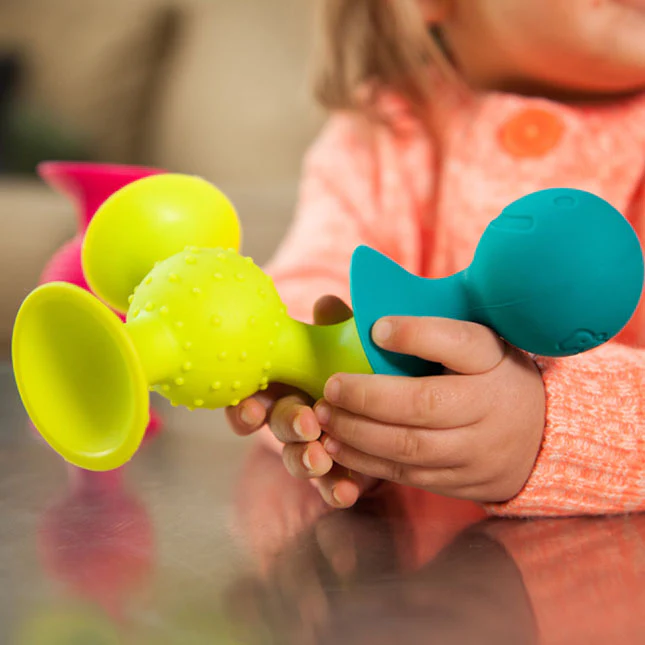 Pip Squigz Rattle 3pk by Fat Brain Toys - Image 7